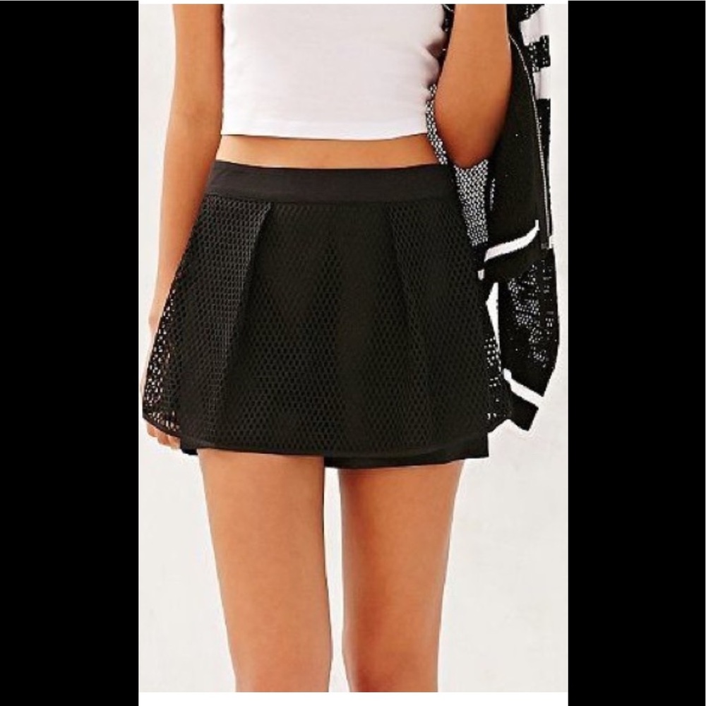 J. O. A  Black Net Skort Size  S